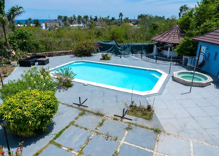 The Carhampton Montego Bay